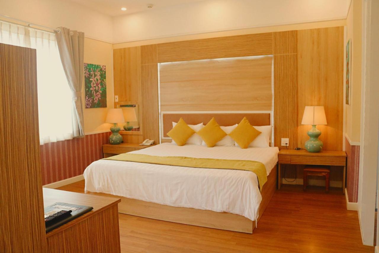 Sao Vang Hotel Bảo Lộc Exterior foto