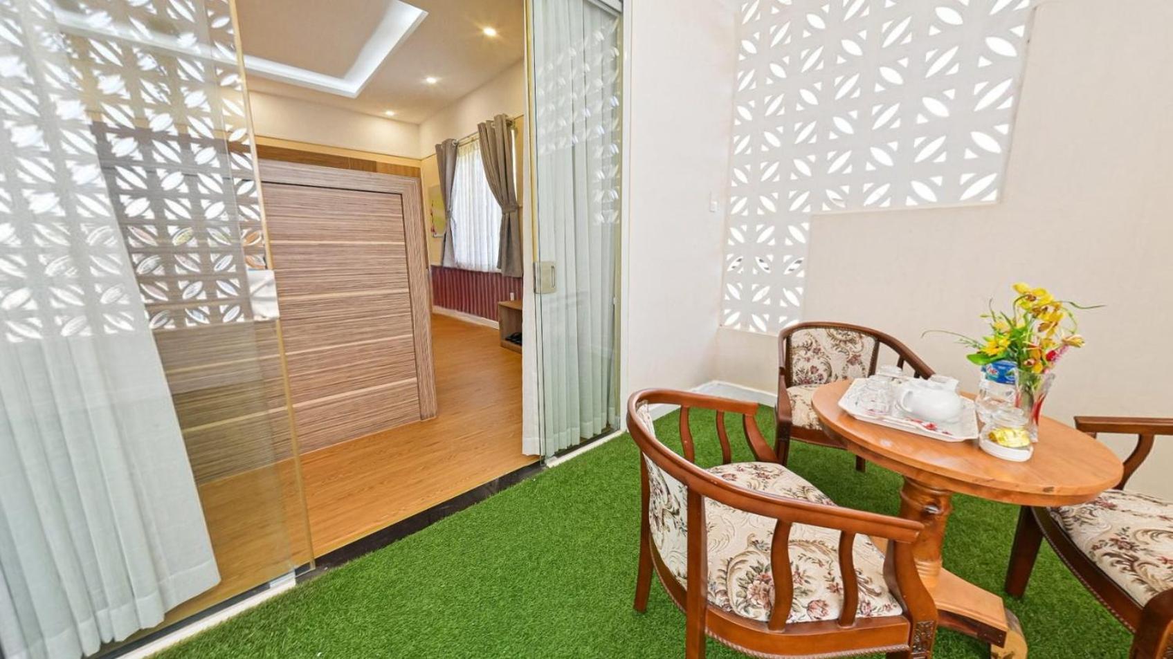 Sao Vang Hotel Bảo Lộc Exterior foto
