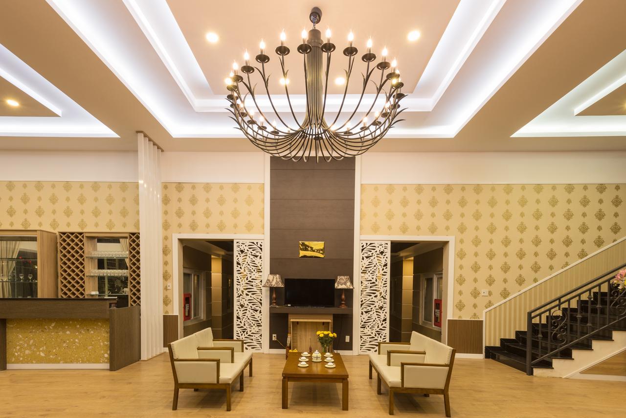 Sao Vang Hotel Bảo Lộc Exterior foto